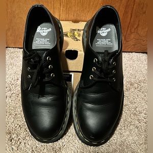 Doc Martens Vegan 1461 with Box Like New!!